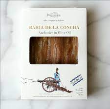 Bahia de la Concha Anchovies in Olive